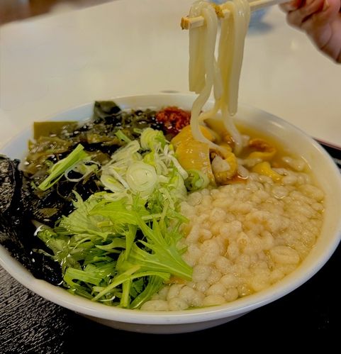 ホヤうどんの写真
