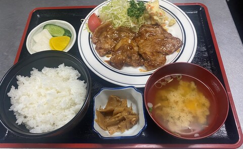 みそ焼肉定食の写真