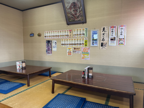 お店の内観