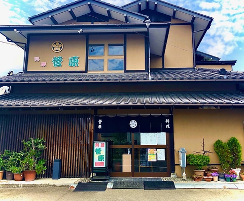 お店の外観の写真