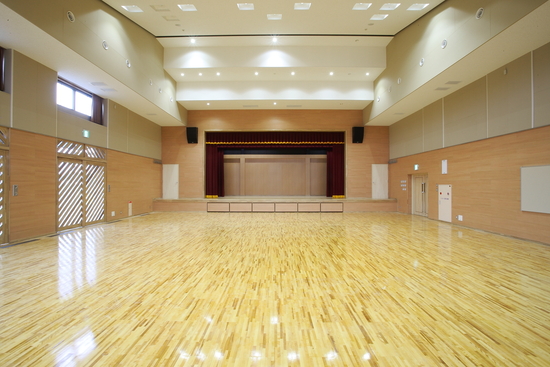 矢本東市民センター多目的ホールの写真