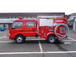 消防ポンプ車の画像
